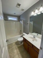 3924 Pine Ridge Way in Lexington, KY - Building Photo - Building Photo