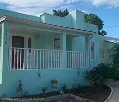 1116 Evanston St in Sebring, FL - Building Photo