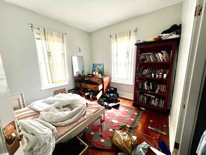 69 Raymond Ave, Unit 3 in Somerville, MA - Foto de edificio - Building Photo