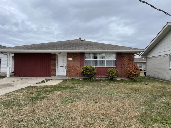 5033 Newlands St in Metairie, LA - Building Photo - Building Photo