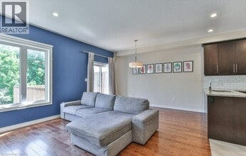 2235 Blackwater Rd in London, ON - Building Photo - Building Photo