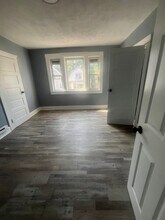 76 Ellis Ave, Unit 3 in Irvington, NJ - Building Photo - Building Photo