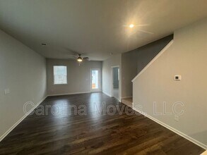 409 Mariene Dr in Greenville, SC - Building Photo - Building Photo