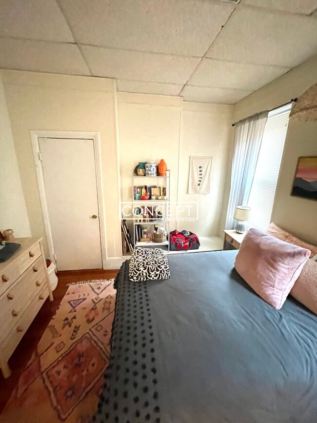 17 Aberdeen St in Boston, MA - Foto de edificio - Building Photo