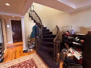 113 Beacon St in Boston, MA - Building Photo - Building Photo