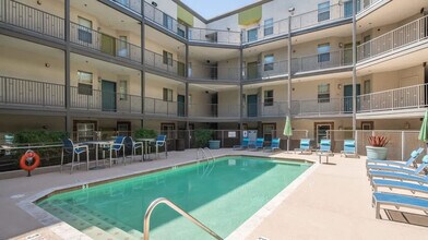 1275 E University Dr in Tempe, AZ - Building Photo - Building Photo