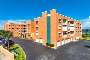 Golden Palm in Indian Harbour Beach, FL - Building Photo