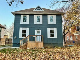 26 Murray St in Chatham, ON - Building Photo