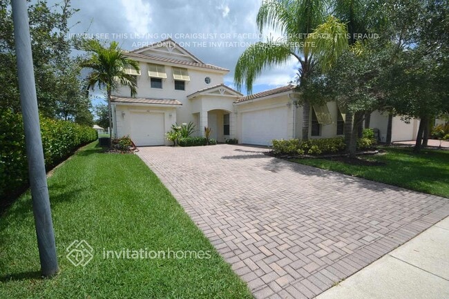 property at 182 Palm Beach Plantation Blvd
