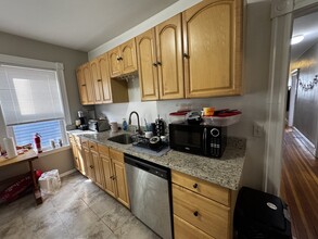 10 Cambridge Ter, Unit 1 in Cambridge, MA - Building Photo - Building Photo