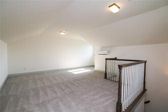 1019 N Bishop Ave in Dallas, TX - Building Photo - Building Photo