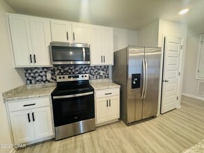6400 Bellavia Ln in Panama City, FL - Building Photo - Building Photo