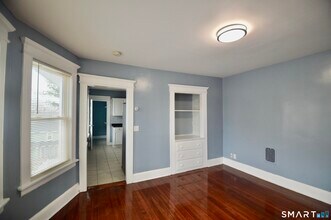 32 Boston Terrace in Bridgeport, CT - Building Photo - Building Photo