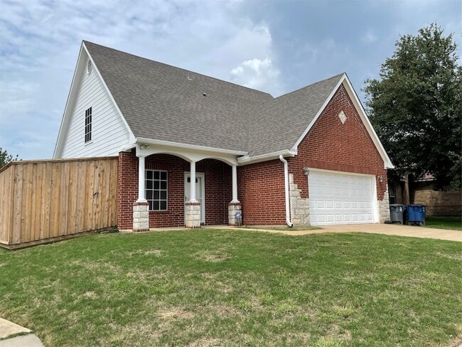 property at 1003 Boquillas Ct