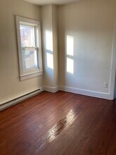 916 Maple St in Scranton, PA - Foto de edificio - Building Photo