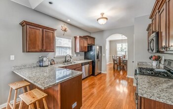 10165 Carly Dr in Lakeland, TN - Foto de edificio - Building Photo