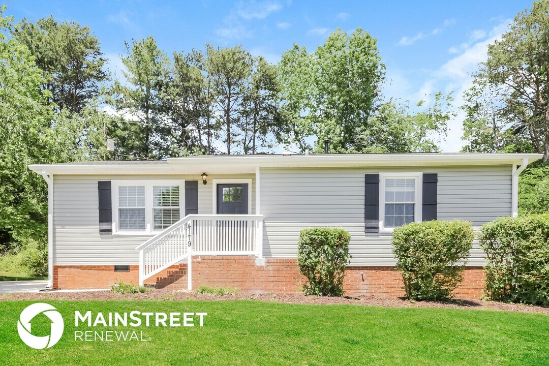 4179 Morningside Dr in Winston-Salem, NC - Building Photo