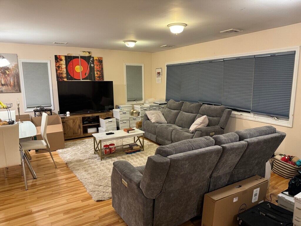 6917 185th St Rentals in Fresh Meadows, NY