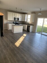 2035 Steelwood Dr in Howell, MI - Building Photo - Building Photo