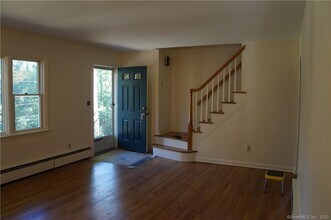 569 Belden Hill Rd in Norwalk, CT - Building Photo - Building Photo