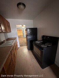 118 Cottonwood St photo'