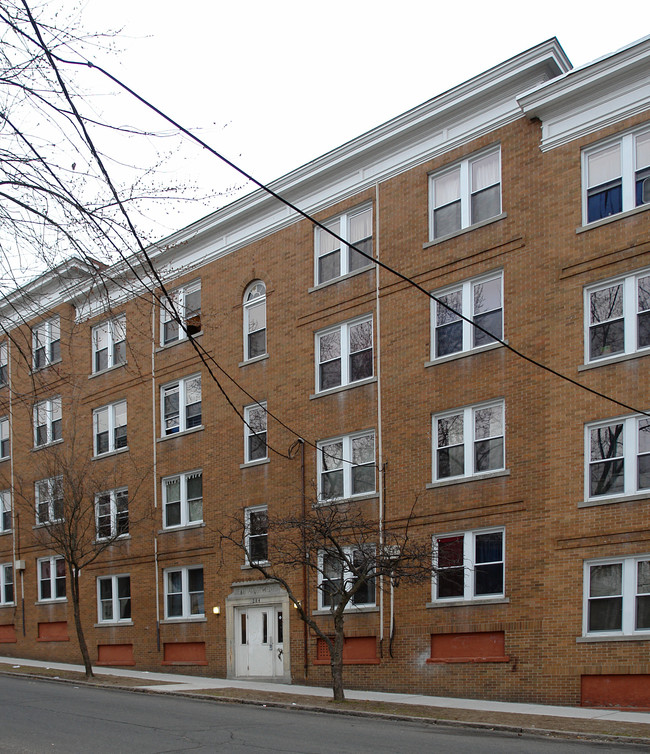 Jean Apartments in Holyoke, MA - Building Photo - Building Photo