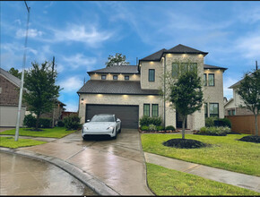 12207 Skene Bend Dr in Atascocita, TX - Foto de edificio - Building Photo