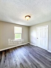 1176 Sioux Terrace in Nashville, TN - Building Photo - Building Photo