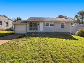 258 Presley Rd in St. Louis, MO - Building Photo