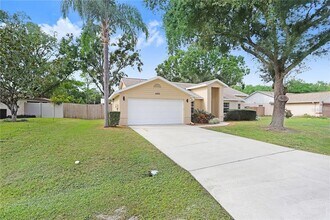 4925 Ivy Glen Pl in Land O Lakes, FL - Building Photo - Building Photo