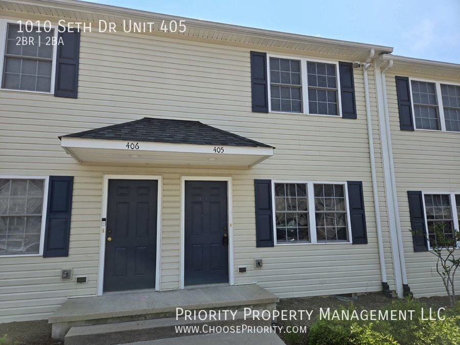 1010 Seth Dr in Staunton, VA - Building Photo