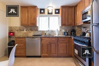 75 Thingvalla Ave in Belmont, MA - Building Photo - Building Photo