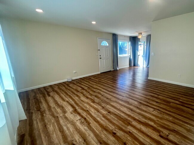 26465 Via California in Dana Point, CA - Building Photo - Building Photo