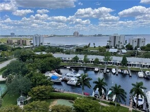 3414 Hancock Bridge Pkwy in North Fort Myers, FL - Foto de edificio - Building Photo