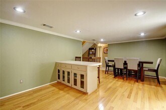 8203 Beaver Brook Ln in Austin, TX - Building Photo - Building Photo