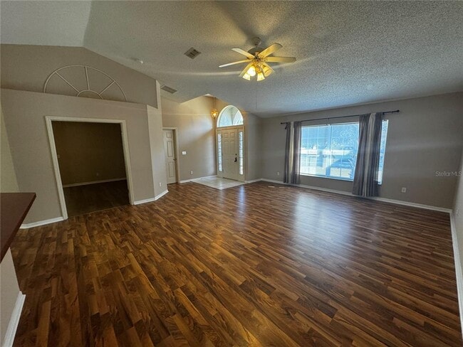 1223 Cheshire St in Groveland, FL - Building Photo - Building Photo