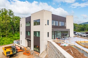 The Pointe at Douglassville in Birdsboro, PA - Building Photo