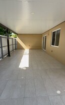 2712 SW 118th Ct, Unit 2 Bedroom in Miami, FL - Building Photo