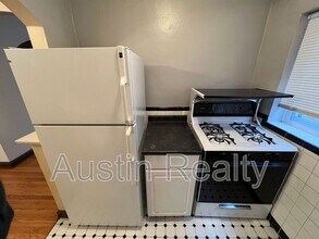 5834 Nottingham Ave in St. Louis, MO - Building Photo - Building Photo