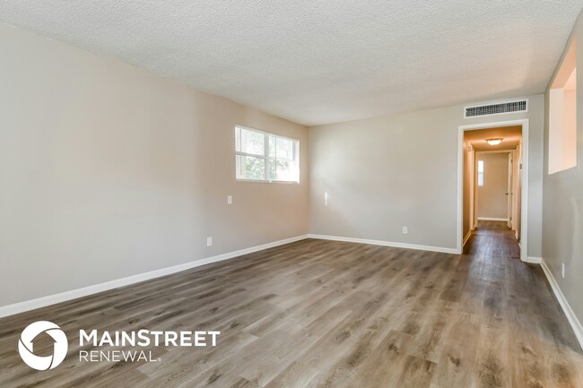 2166 Jammes Rd in Jacksonville, FL - Building Photo - Building Photo