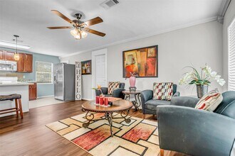 5746 Groveton St in Houston, TX - Building Photo - Building Photo