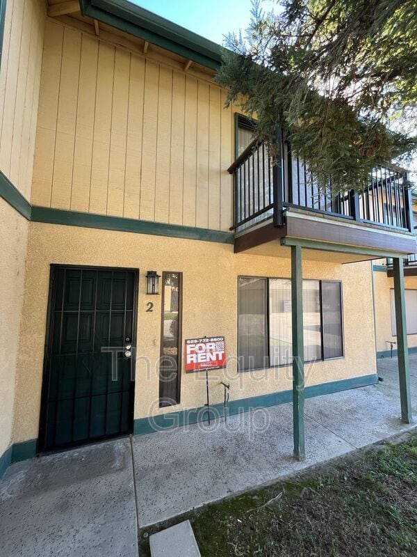 property at 351-360 N Capitola Ct