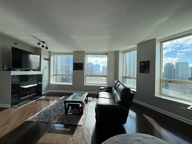 600 N Kingsbury St in Chicago, IL - Building Photo - Building Photo