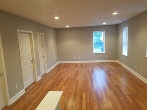 2740 1st Ave in Huntington, WV - Building Photo - Building Photo