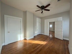 519 S 8th St in Terre Haute, IN - Building Photo - Building Photo