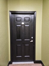 911 N Orange Ave in Orlando, FL - Foto de edificio - Building Photo