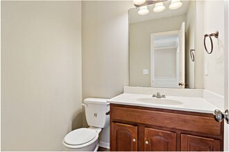 4324 N 106th Terrace in Kansas City, KS - Building Photo - Building Photo