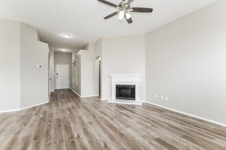 1603 Wolf Creek Dr in Arlington, TX - Building Photo - Building Photo