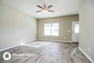 109 Lyndhurst Dr in La Vergne, TN - Building Photo - Building Photo