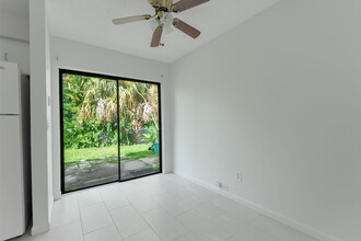4752 SE Ebbtide Ave in Stuart, FL - Building Photo - Building Photo